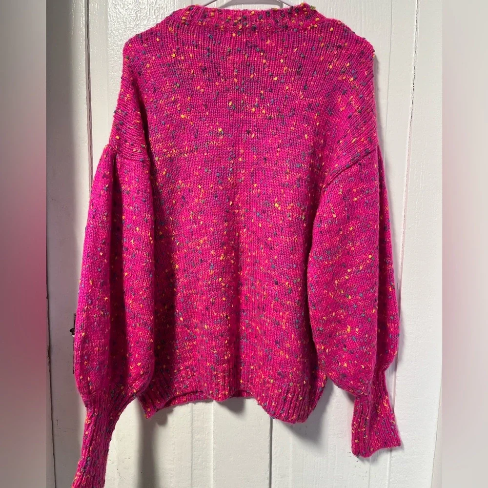 Main strip Bubble sleeve pink confetti sweater size medium - Picture 3 of 8
